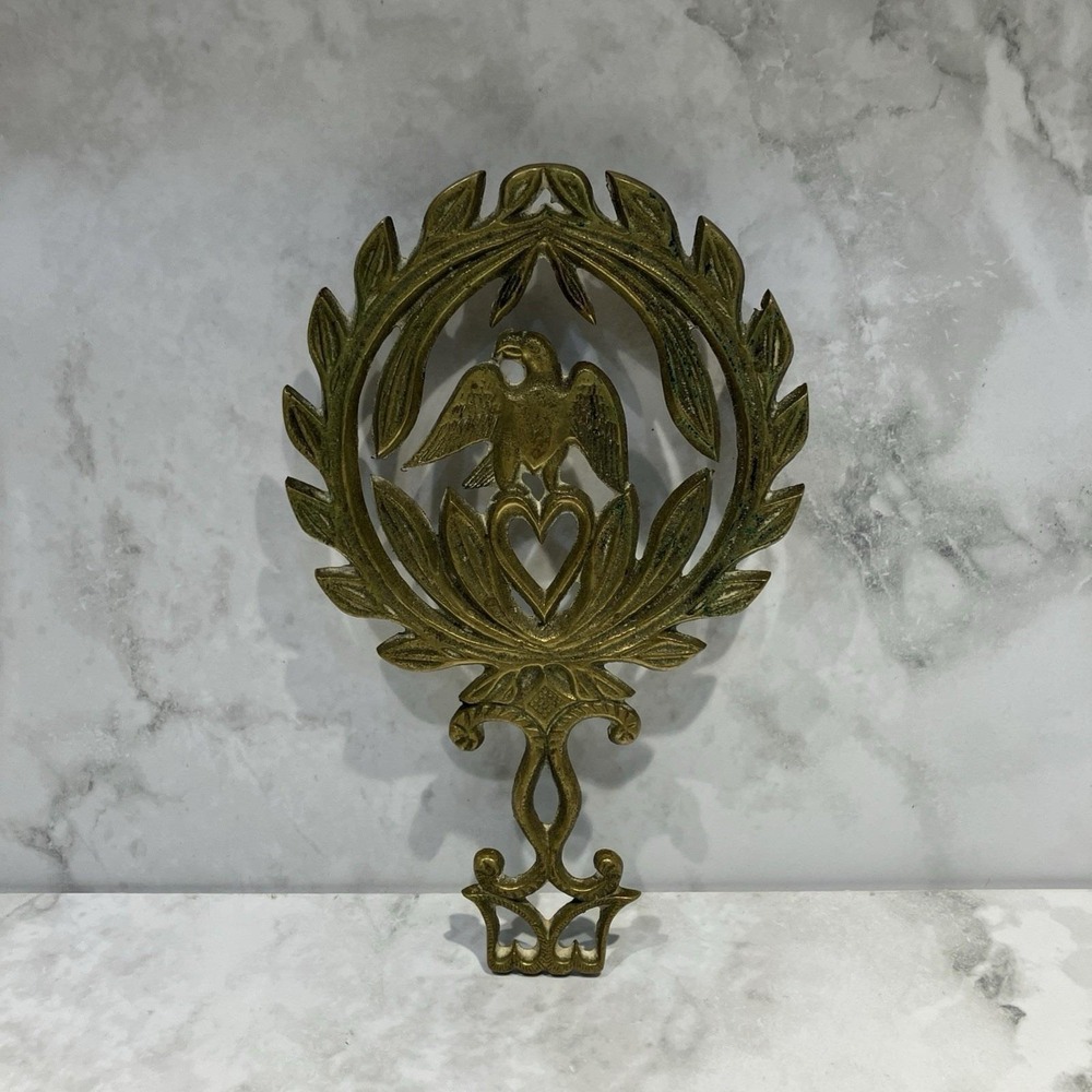 Vintage Brass Eagle Laurel Wreath Patriotic Trivet by Virginia Metalcrafters